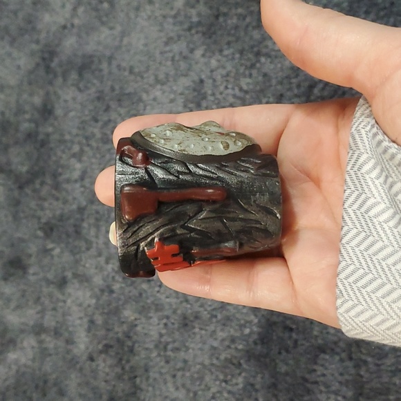 Hot Topic Red and Brown Bar Accessories for Dining - Picture 12 of 16